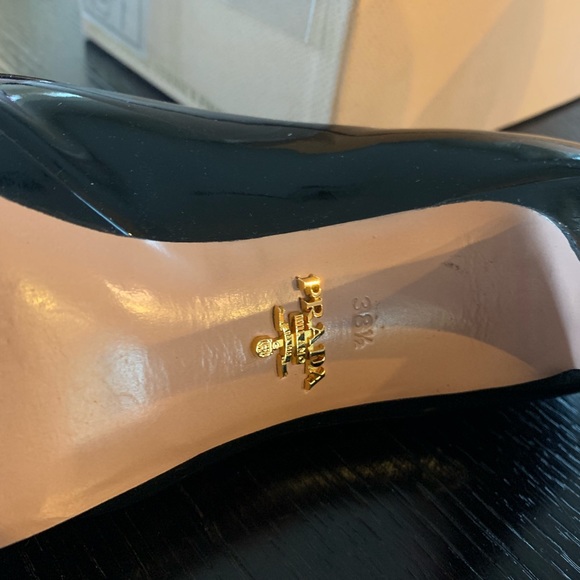 Prada Vernice Black Patent Leather Platform Pumps - Picture 6 of 8